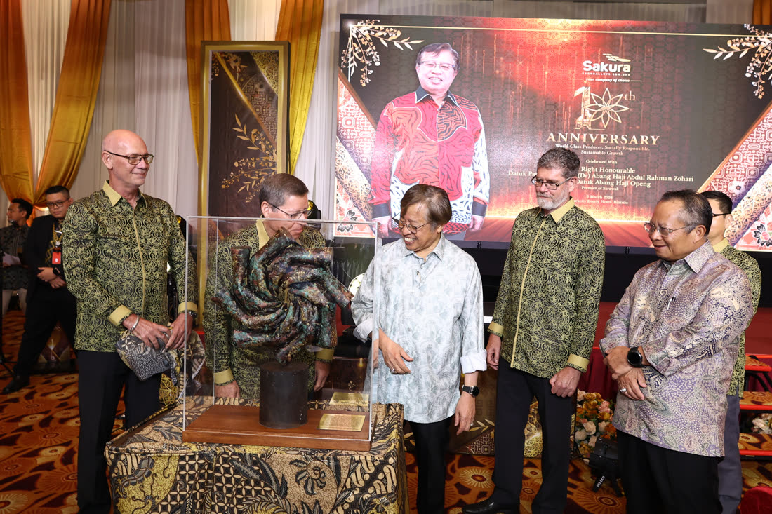 Sakura marks its 10th Anniversary with the Premier of Sarawak